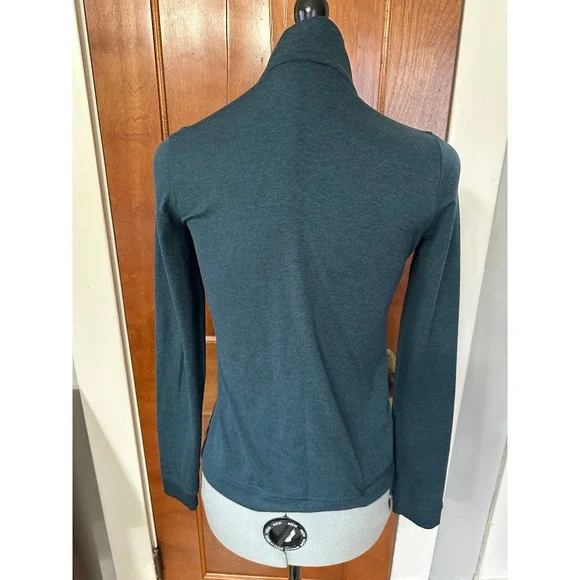 Vuori Half Zip Pullover Small EUC Performance Athleisure Top - Picture 2 of 5